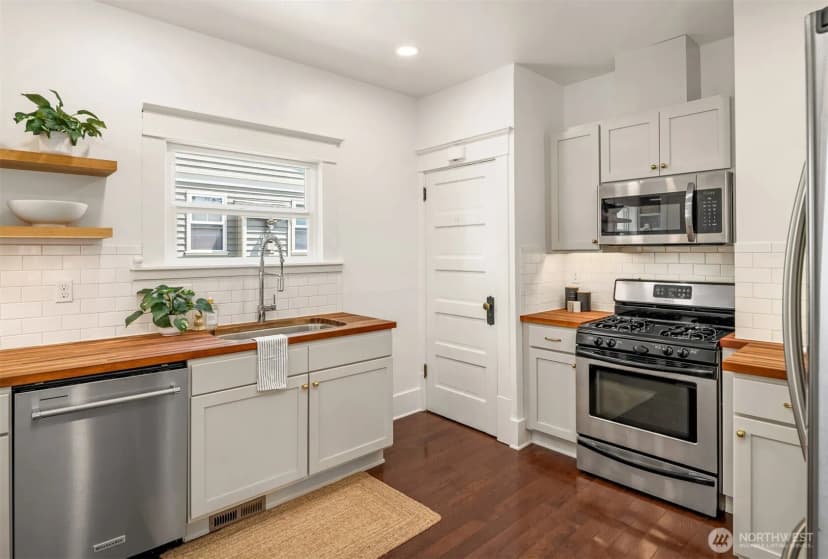 Property photo for 1132 Nw 56th Street, Seattle photo 13