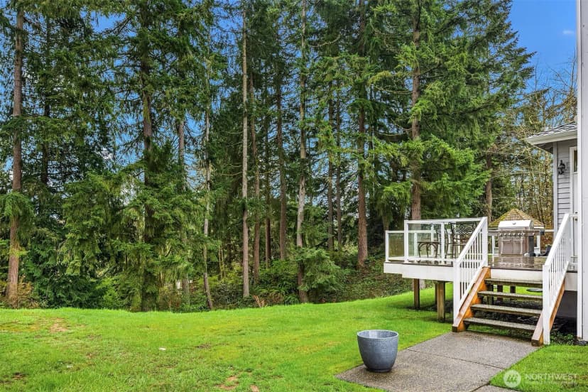 Property photo for 17633 48th Avenue Se, Bothell photo 24
