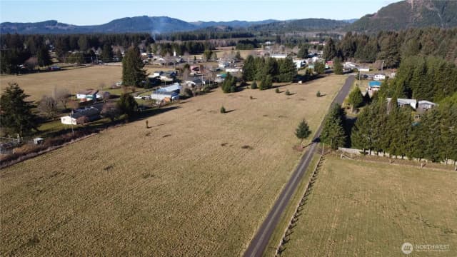 Property photo for 9991 Two Cousins Drive, Forks