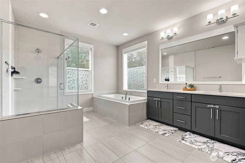 Property photo for 31357 43rd Place Sw, Federal Way photo 24
