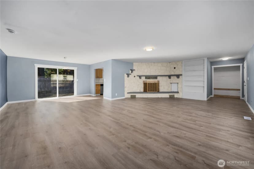 Property photo for 16526 42nd Avenue Ct E, Tacoma photo 6
