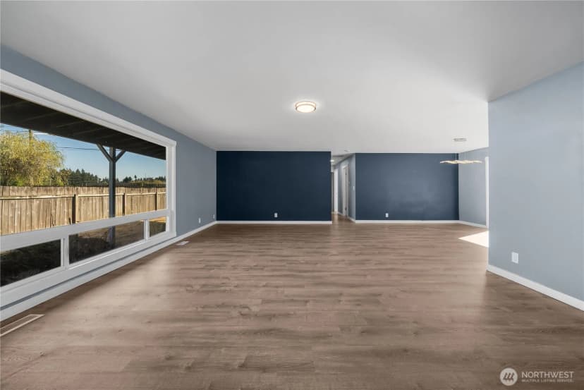 Property photo for 16526 42nd Avenue Ct E, Tacoma photo 5