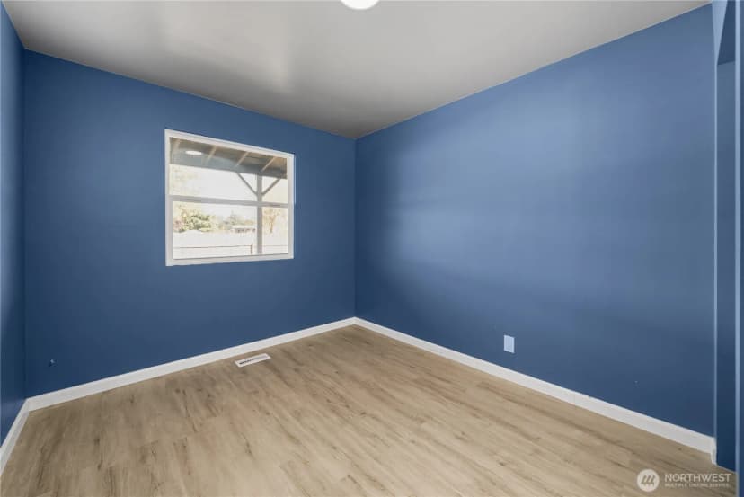 Property photo for 16526 42nd Avenue Ct E, Tacoma photo 21