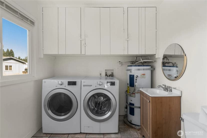 Property photo for 16526 42nd Avenue Ct E, Tacoma photo 19