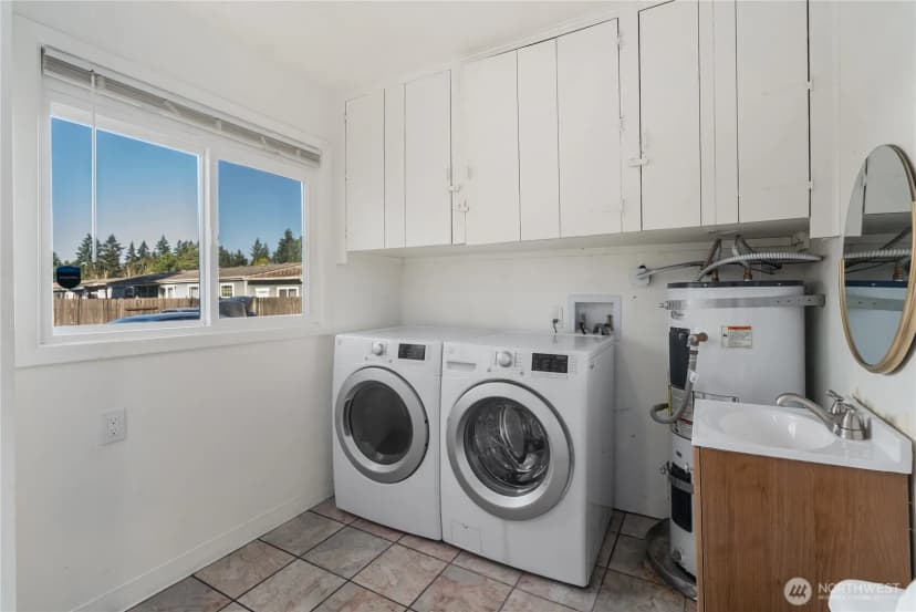 Property photo for 16526 42nd Avenue Ct E, Tacoma photo 20