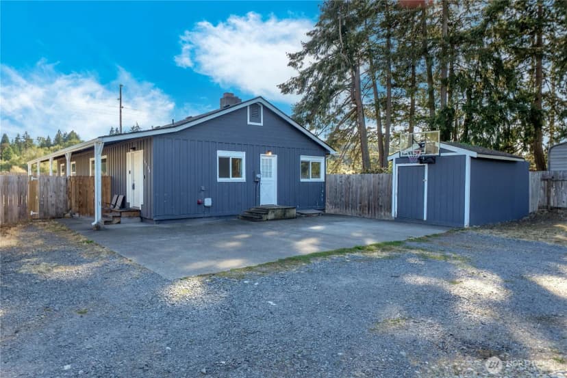 Property photo for 16526 42nd Avenue Ct E, Tacoma