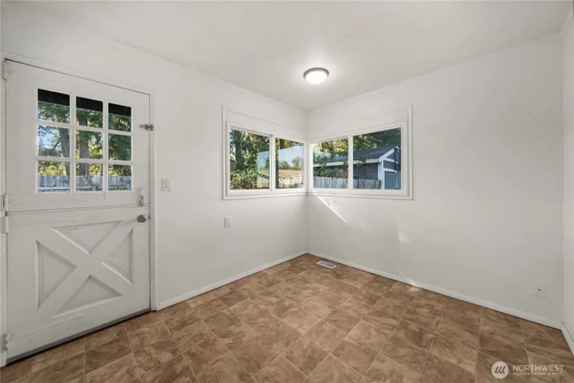 Property photo for 16526 42nd Avenue Ct E, Tacoma photo 17