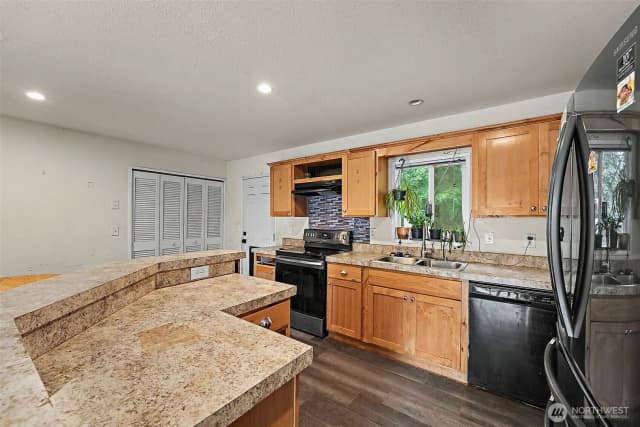 Property photo for 9210 147th Street Ct Nw, Gig Harbor photo 4