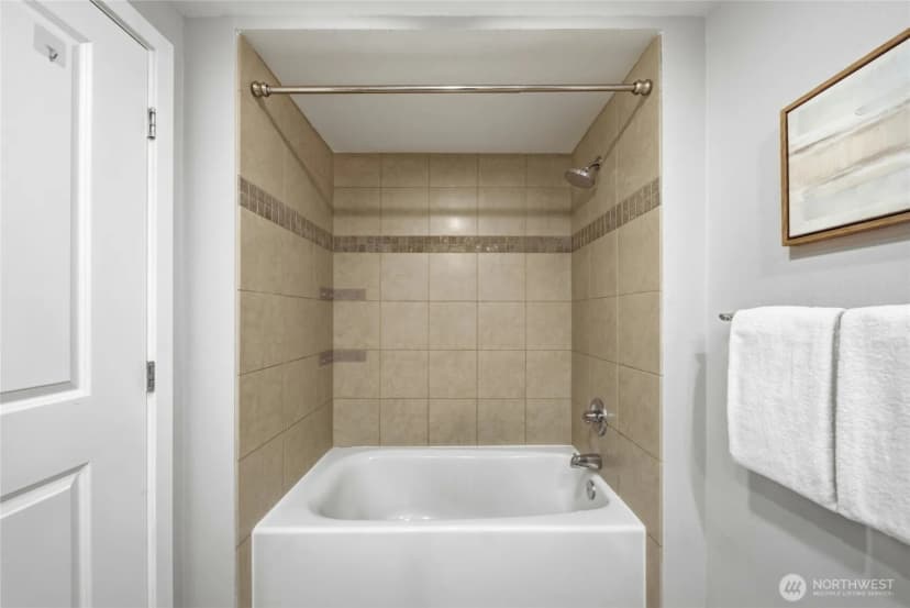 Property photo for 5440 Leary Avenue Nw #526, Seattle photo 24