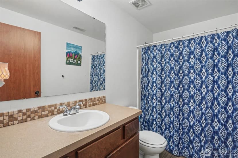 Property photo for 20402 11th Avenue Ct E, Spanaway photo 17
