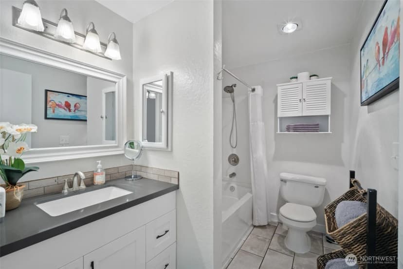 Property photo for 913 92nd Street Se, Everett photo 21