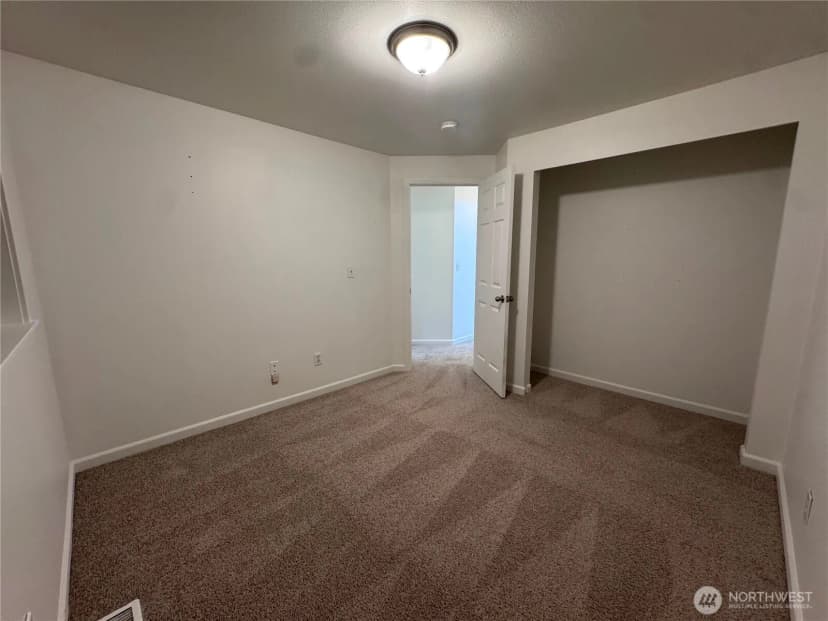 Property photo for 9105 176th St Nw #b, Stanwood photo 7