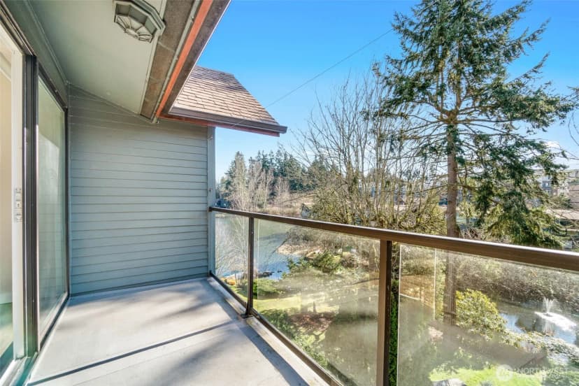 Property photo for 19428 Aurora Avenue N #431, Shoreline photo 11