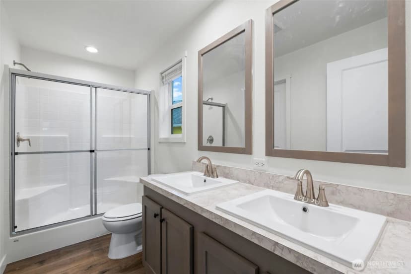 Property photo for 1635 West Side Highway #8, Kelso photo 23