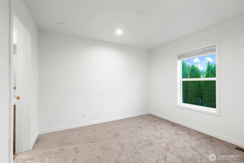 Property photo for 1635 West Side Highway #8, Kelso photo 21