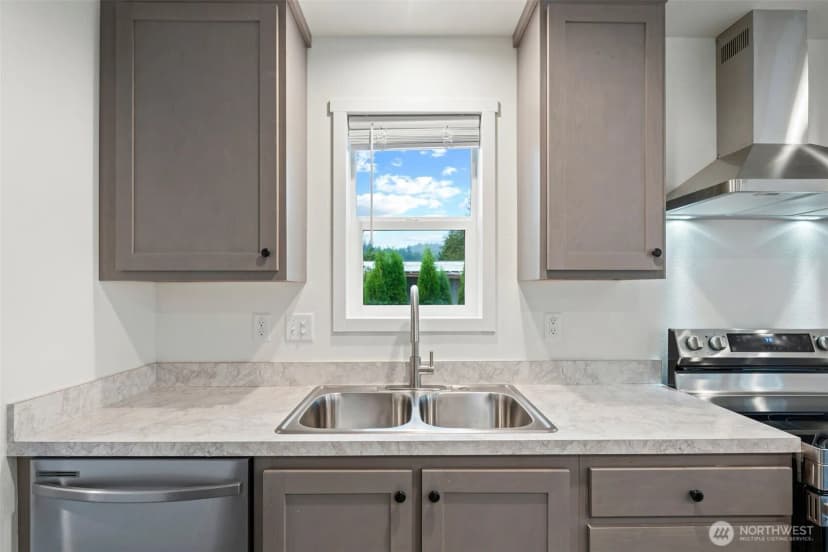 Property photo for 1635 West Side Highway #8, Kelso photo 16
