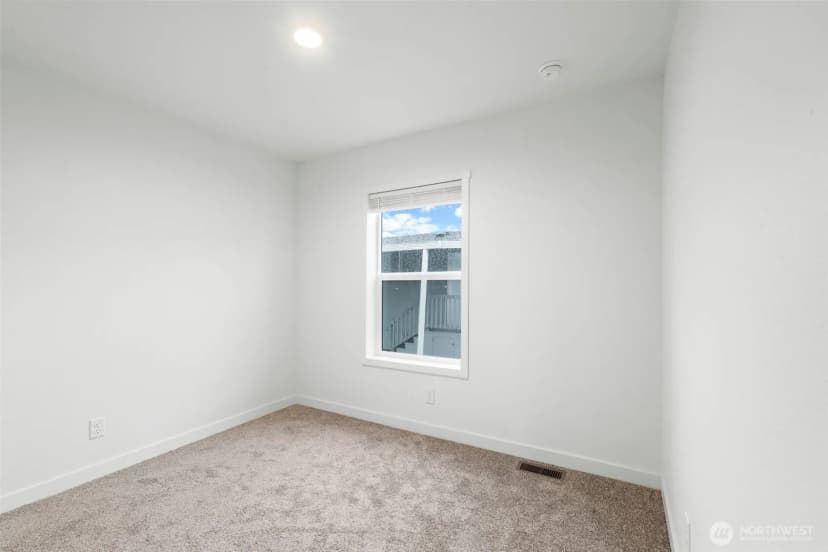 Property photo for 1635 West Side Highway #8, Kelso photo 18
