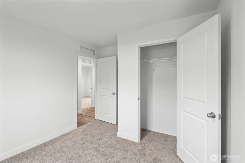 Property photo for 1635 West Side Highway #8, Kelso photo 19