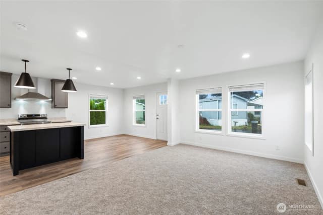 Property photo for 1635 West Side Highway #8, Kelso photo 4