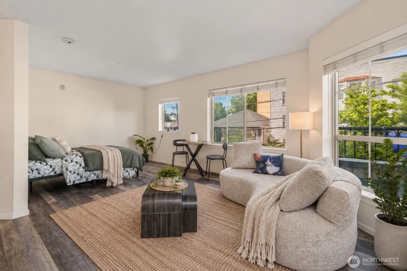 Property photo for 1125 E Olive #202, Seattle photo 5