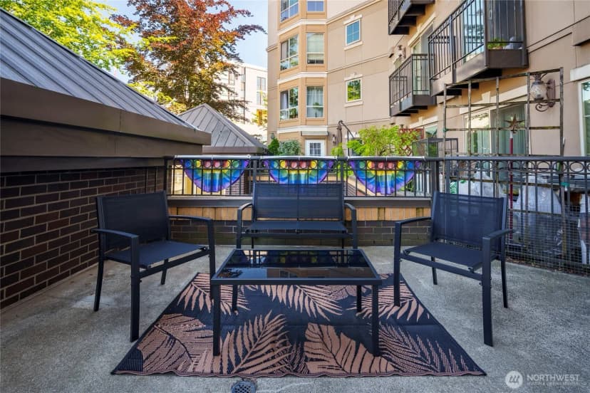 Property photo for 1125 E Olive #202, Seattle photo 17