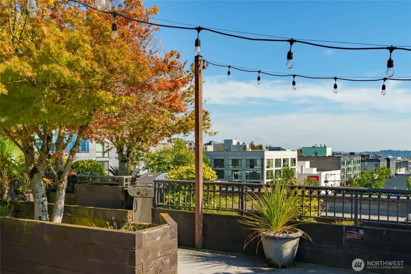 Property photo for 1125 E Olive #202, Seattle photo 25