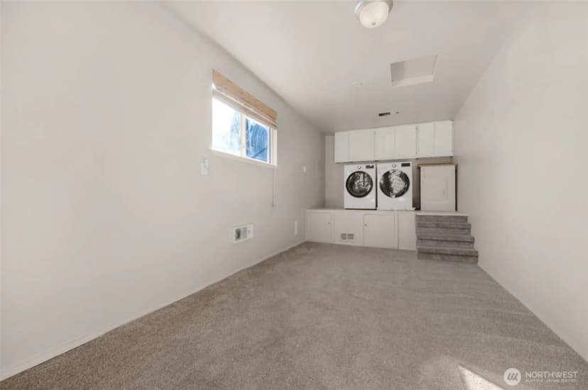 Property photo for 1401 Maple Avenue, Snohomish photo 16