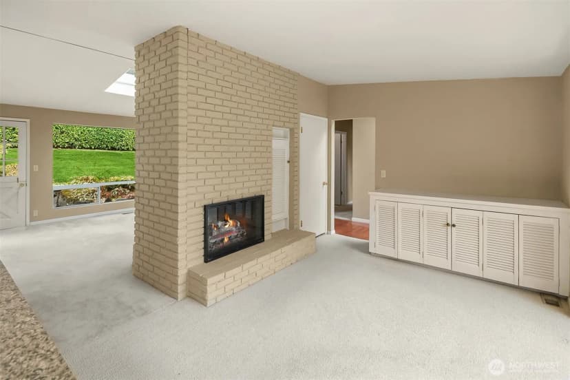 Property photo for 12657 Ne 7th Street, Bellevue photo 9