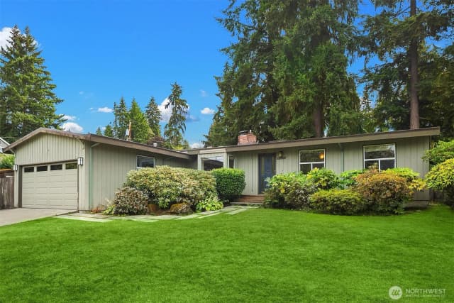 Property photo for 12657 Ne 7th Street, Bellevue