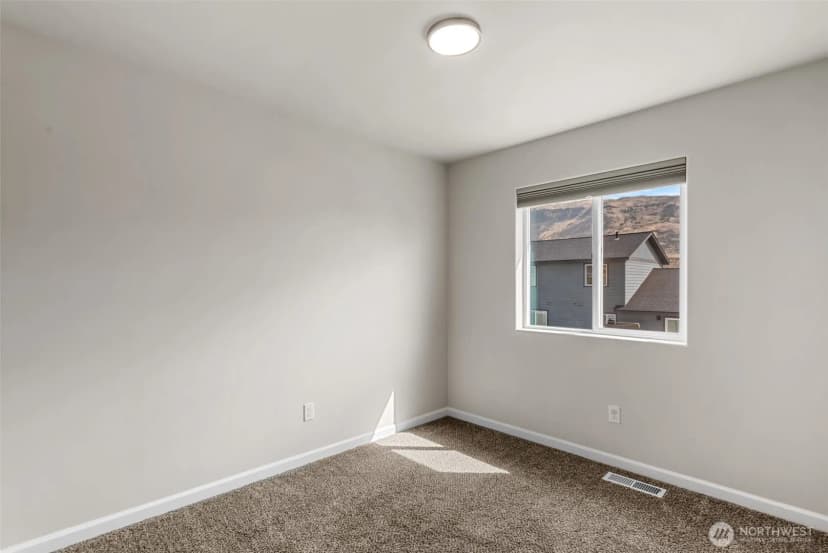 Property photo for 1447 Curtis Drive, Rock Island photo 36