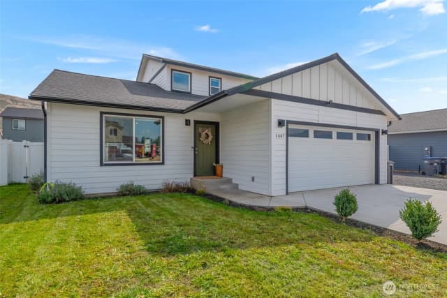 Property photo for 1447 Curtis Drive, Rock Island photo 2