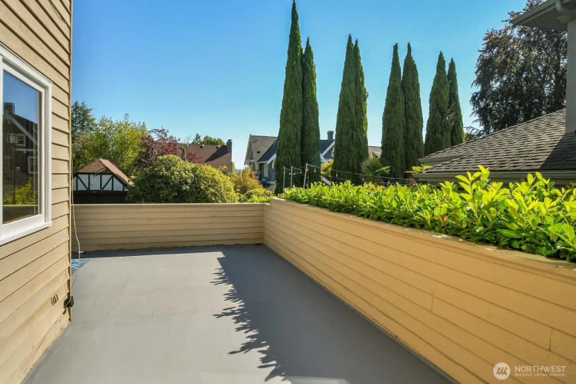 Property photo for 2712 Mount Saint Helens Place S, Seattle photo 16