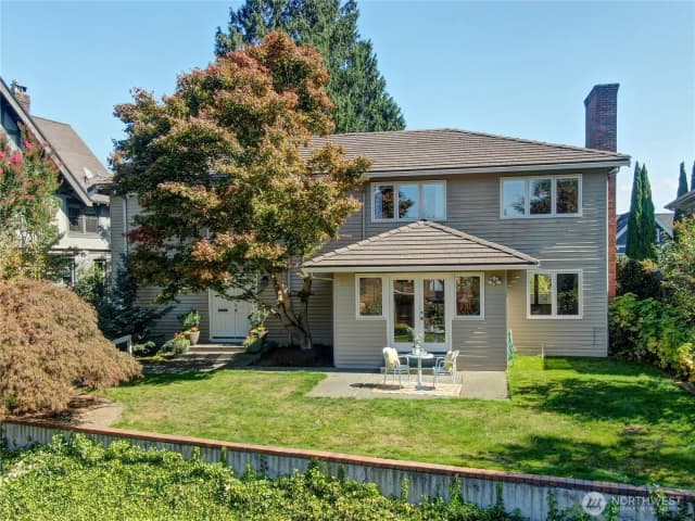 Property photo for 2712 Mount Saint Helens Place S, Seattle