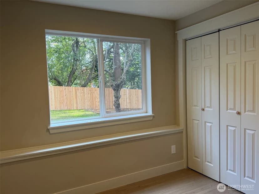 Property photo for 10819 Se 236th Street, Kent photo 16