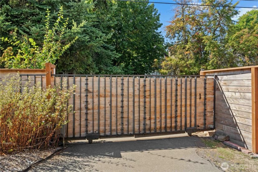 Property photo for 2340 S M Street, Tacoma photo 30