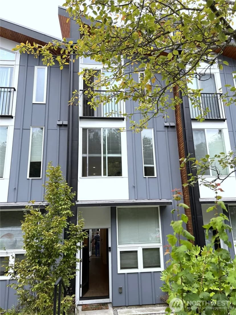 Property photo for 3307 Wetmore Avenue S #b, Seattle photo 22