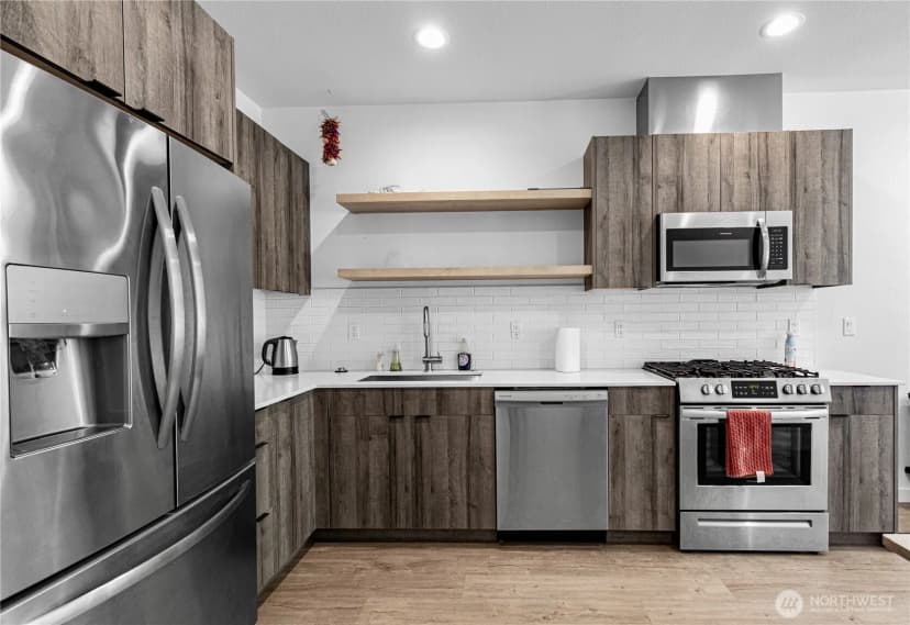 Property photo for 3307 Wetmore Avenue S #b, Seattle photo 8