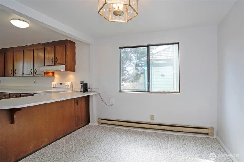 Property photo for 2513 Cedar Street, Everett photo 9