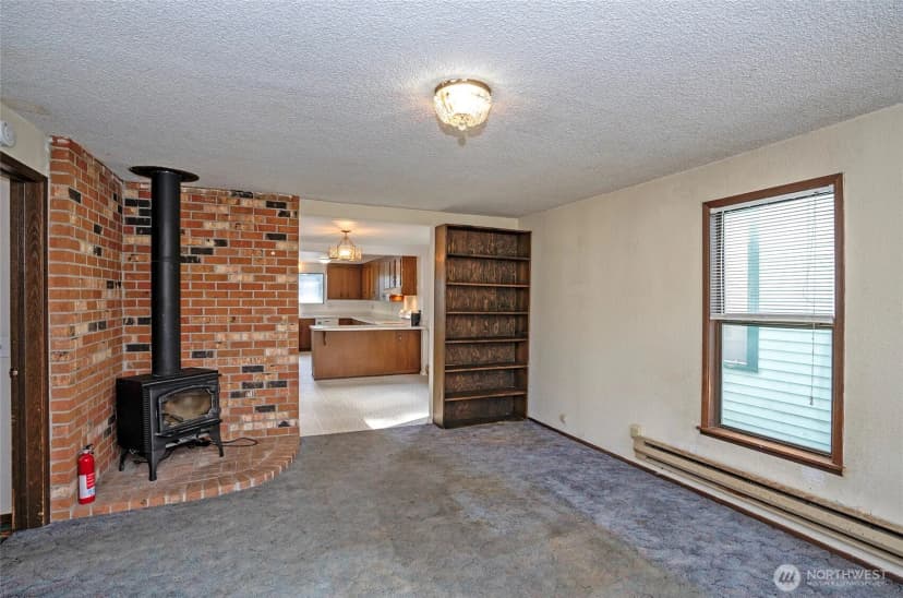 Property photo for 2513 Cedar Street, Everett photo 8