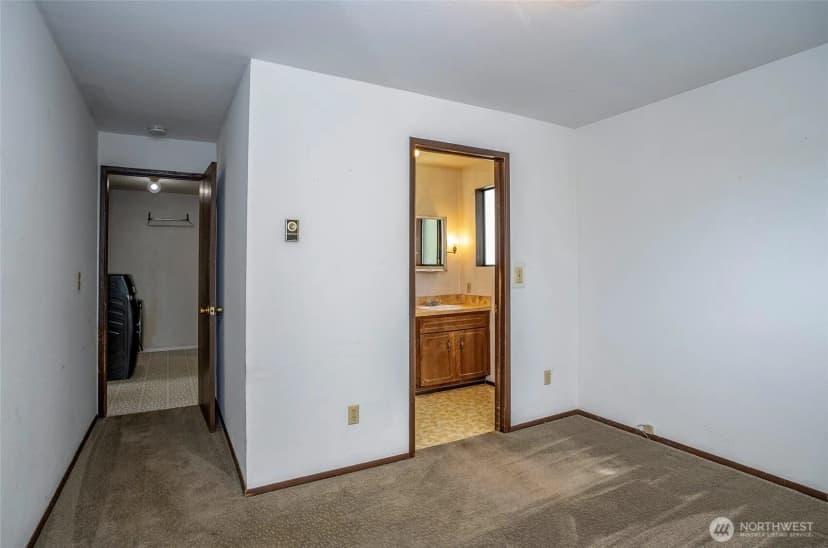 Property photo for 2513 Cedar Street, Everett photo 22