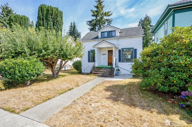 Property photo for 2513 Cedar Street, Everett photo 2