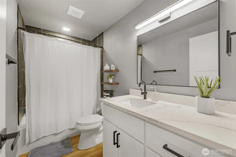 Property photo for 18604 9th Avenue Ct E, Spanaway photo 10