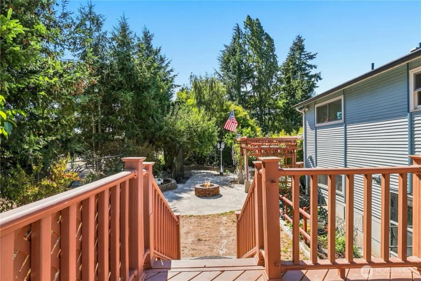 Property photo for 2455 Lenore Drive, Tacoma photo 37