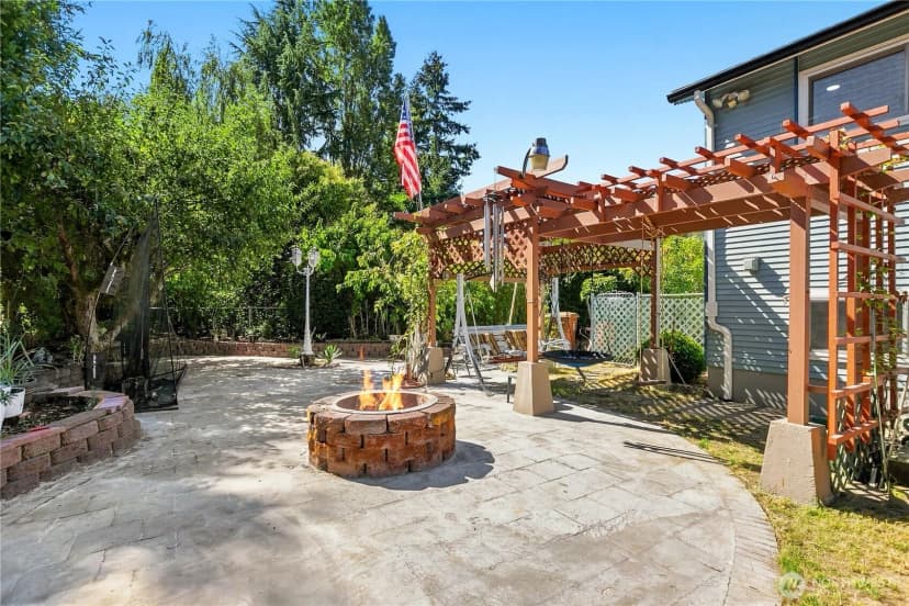 Property photo for 2455 Lenore Drive, Tacoma photo 34