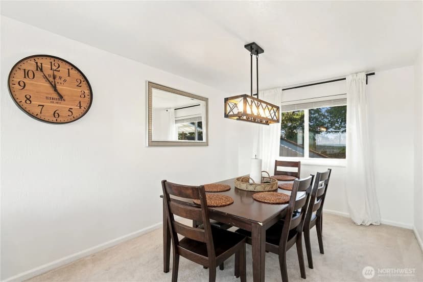 Property photo for 2455 Lenore Drive, Tacoma photo 9