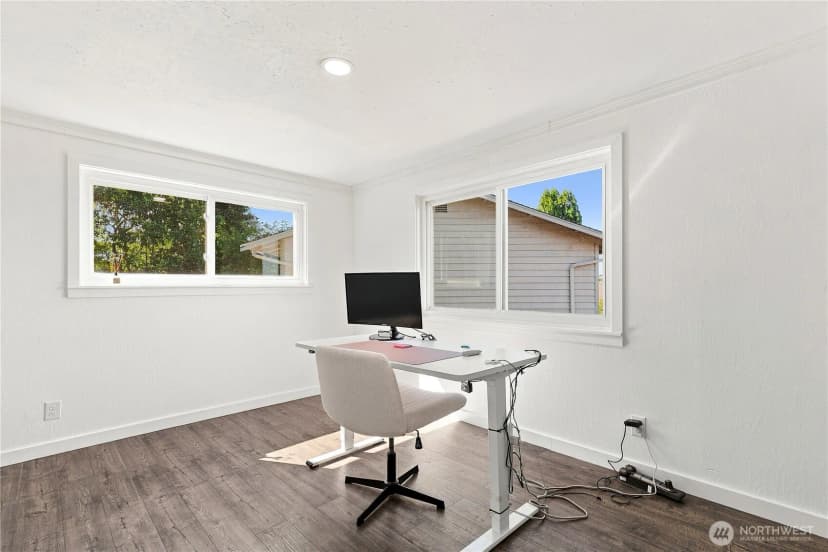 Property photo for 2455 Lenore Drive, Tacoma photo 21