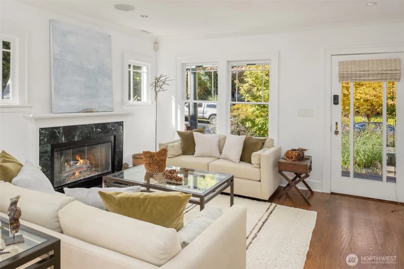 Property photo for 1760 26th Avenue E, Seattle photo 5