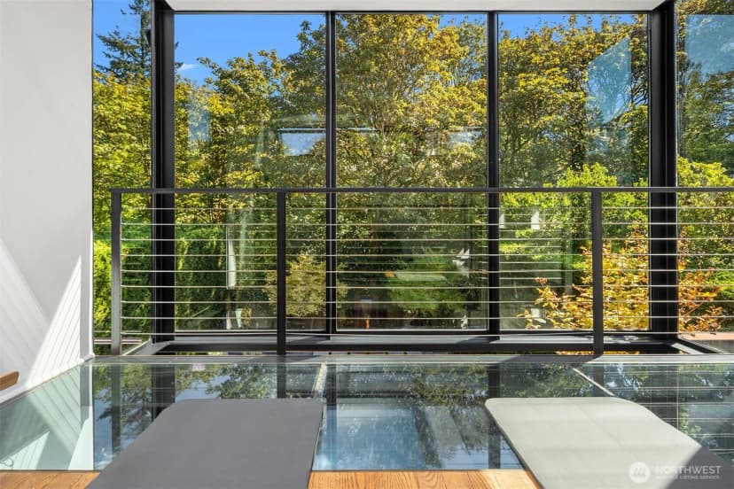 Property photo for 1760 26th Avenue E, Seattle photo 23
