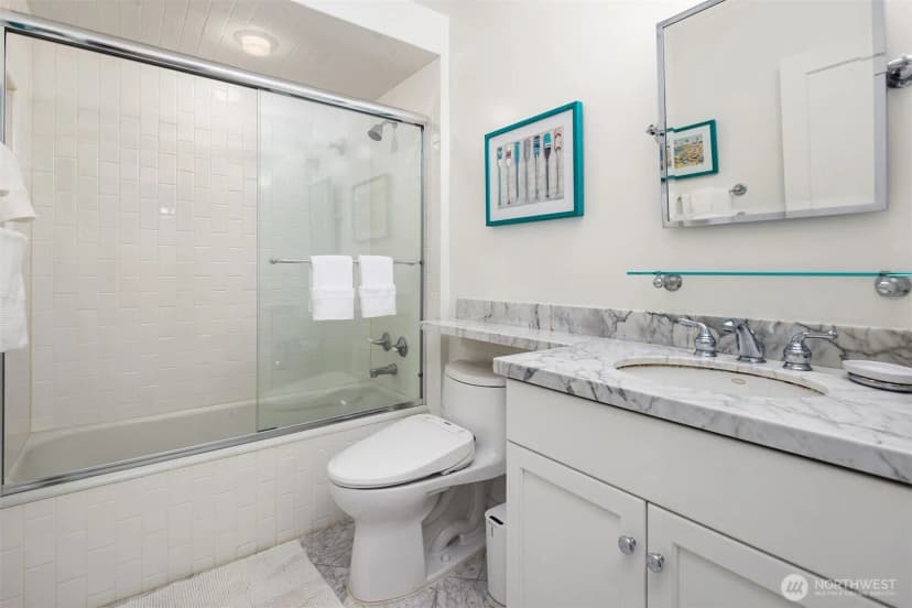 Property photo for 1760 26th Avenue E, Seattle photo 33