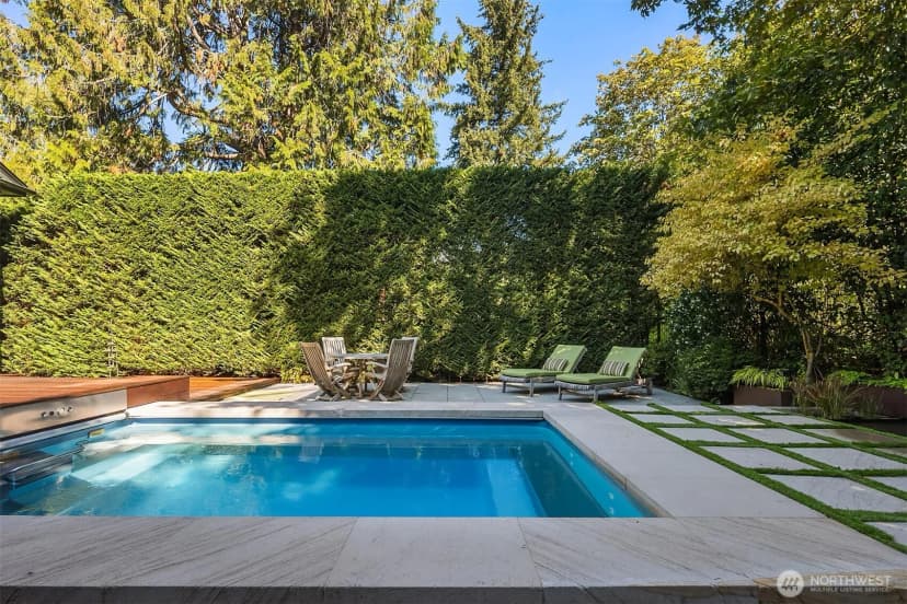 Property photo for 1760 26th Avenue E, Seattle photo 18